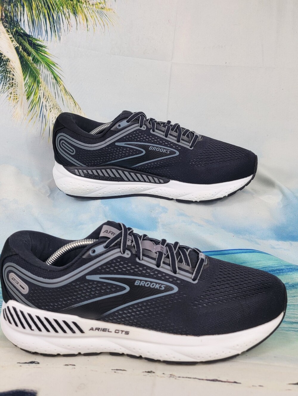 Brooks Ariel GTS 23 Women's 10 - Picture 2 of 11